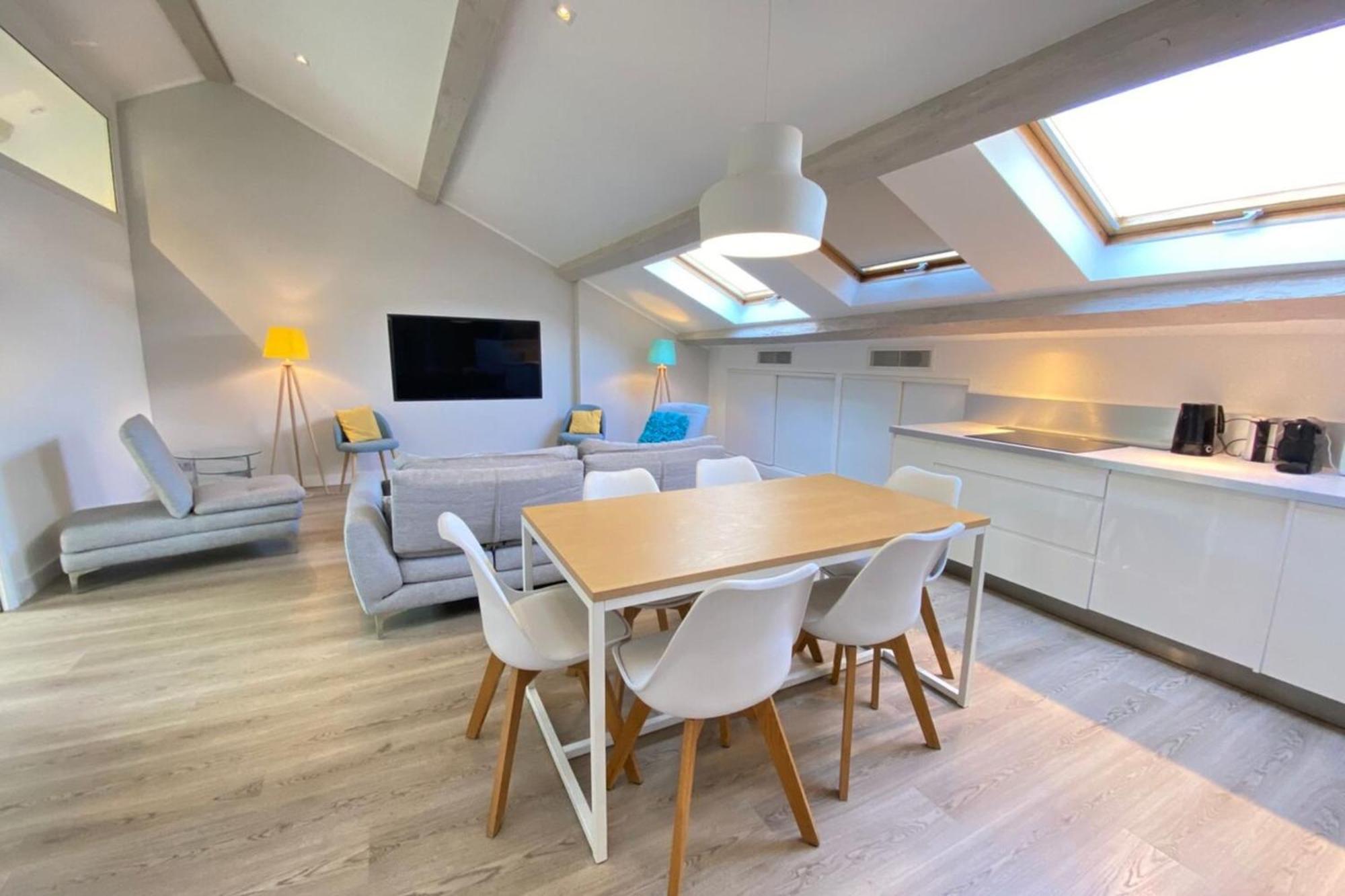 Modern & Bright 4-Room Apartment In Cannes Banane Eksteriør bilde