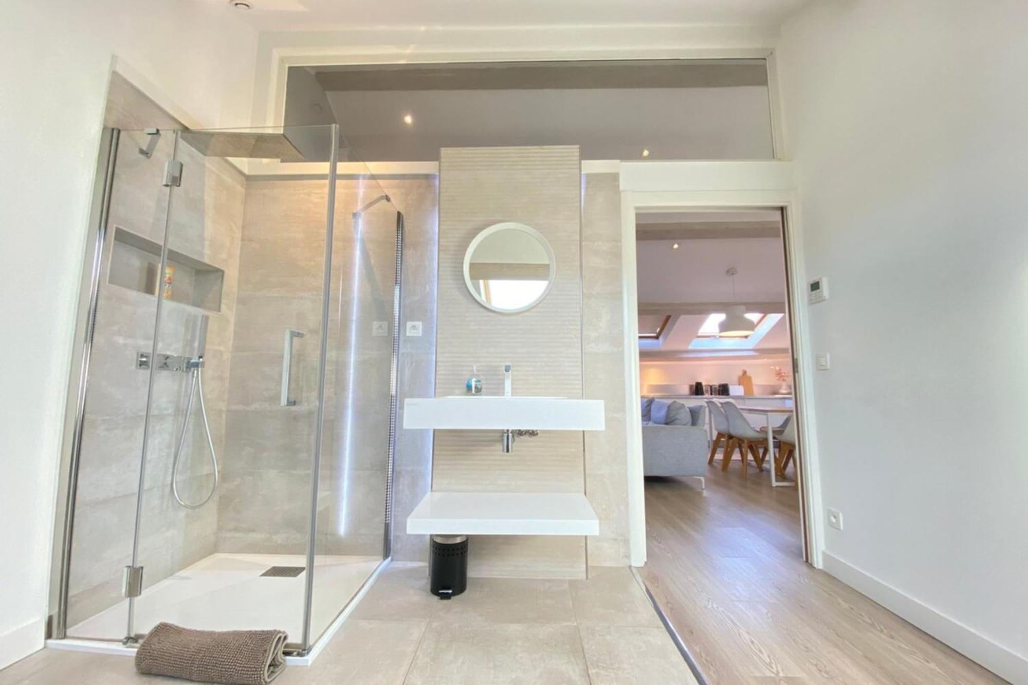 Modern & Bright 4-Room Apartment In Cannes Banane Eksteriør bilde