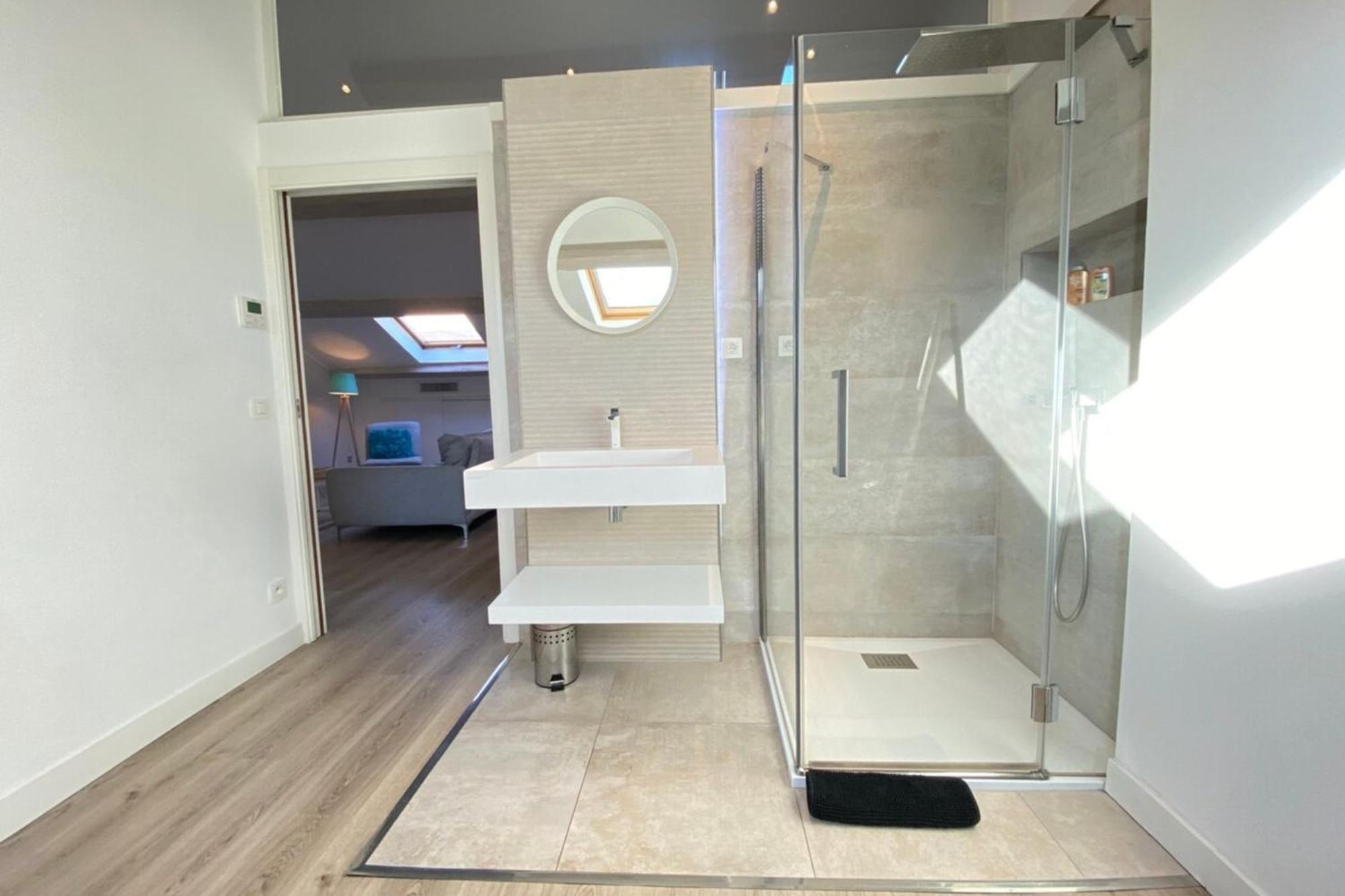 Modern & Bright 4-Room Apartment In Cannes Banane Eksteriør bilde